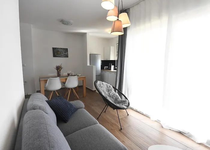 Visnjik- Free Private Parking Appartamento Zara