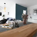 Apartment Visnjik- Free Private Parking Zadar