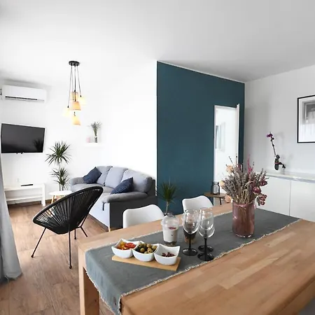 Visnjik- Free Private Parking Апартаменты Задар