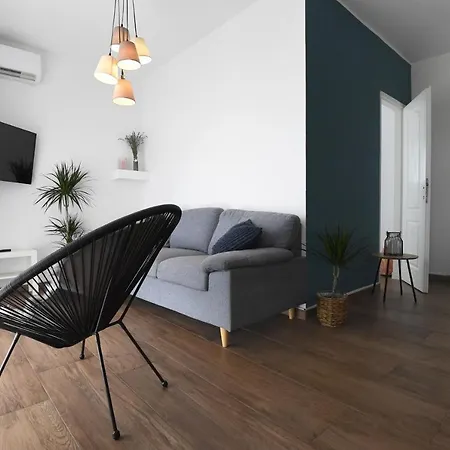 Visnjik- Free Private Parking * Задар