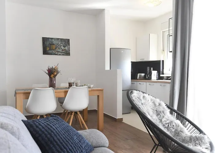 Visnjik- Free Private Parking Apartamento